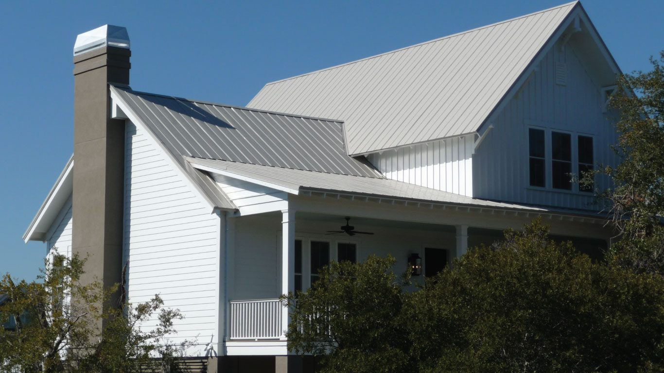 harbourview-exterior-front-website